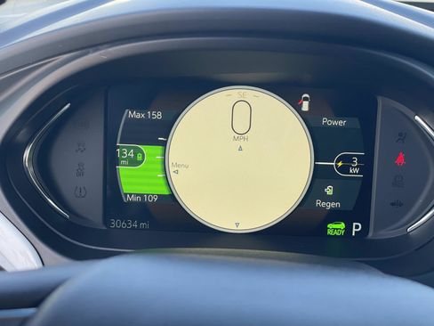 Used 2019 Chevrolet Bolt LT FWD image 19