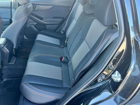 Used 2023 Subaru Crosstrek 2.0i Premium image 12