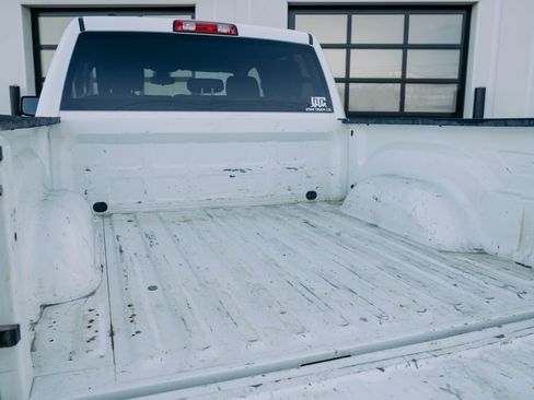 Used 2022 RAM 1500 Classic SLT w/ Protection Group image 10