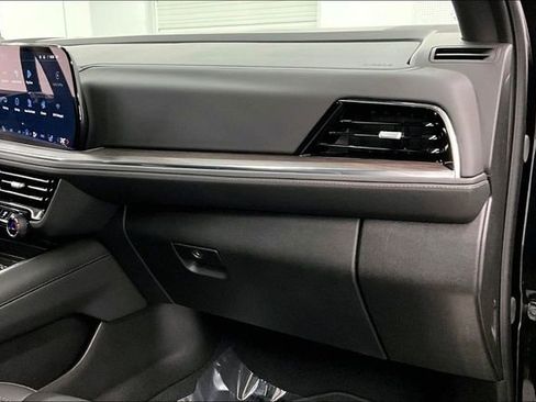 Used 2026 Chevrolet Tahoe Z71 w/ Comfort Package image 20