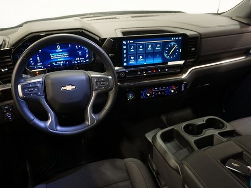 Certified 2024 Chevrolet Silverado 1500 LT image 13