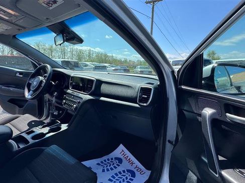 Used 2020 Kia Sportage LX w/ LX Popular Package image 39