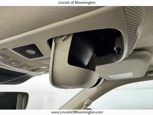 Used 2022 Lincoln Navigator Reserve image 69