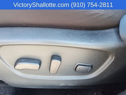 Used 2020 Nissan Rogue Sport SV w/ All-Weather Package image 17