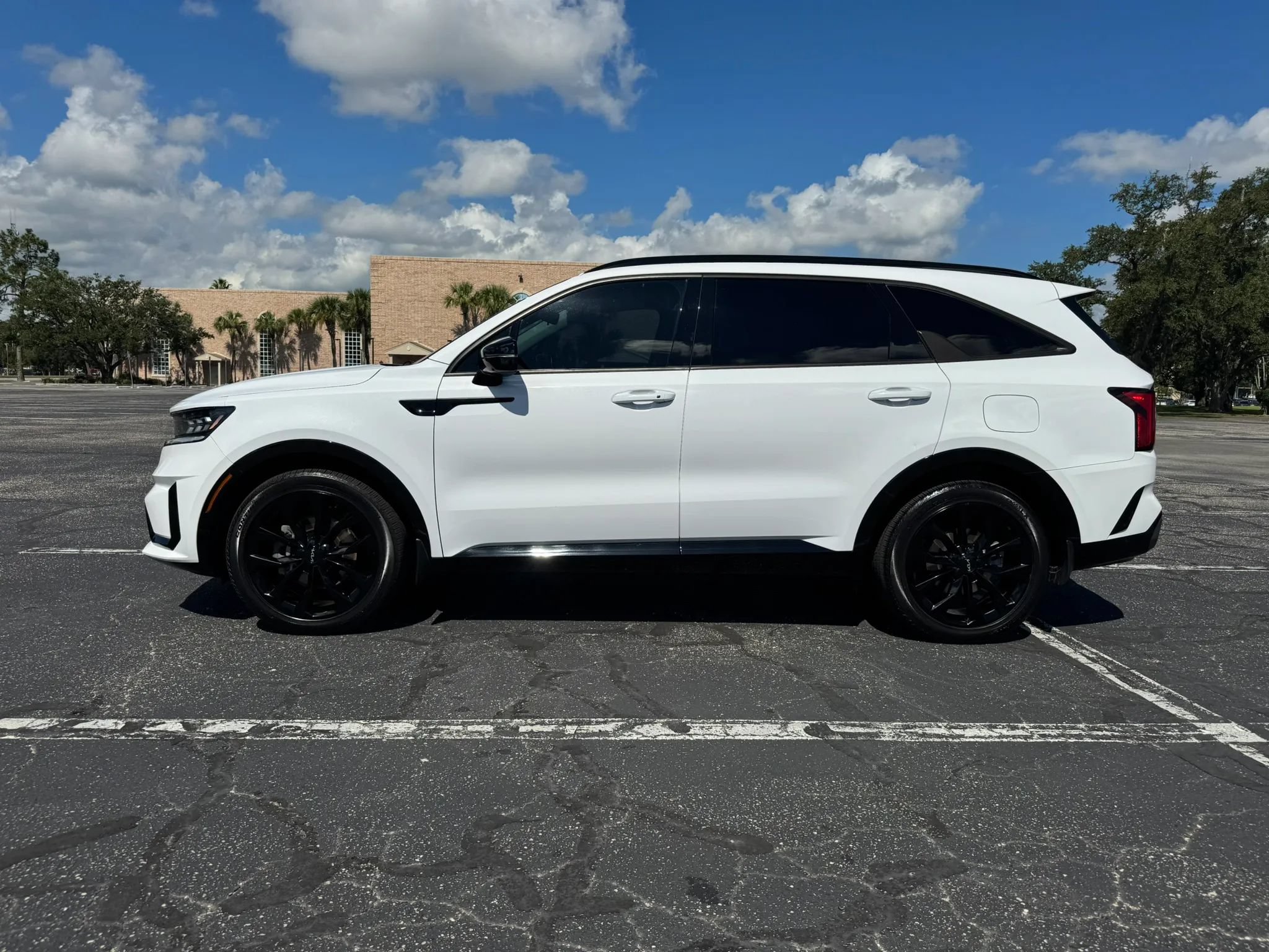 Used 2022 Kia Sorento SX FWD image 9