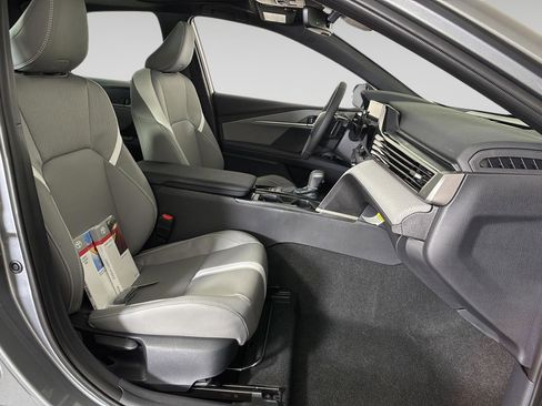 New 2026 Toyota Camry SE image 10