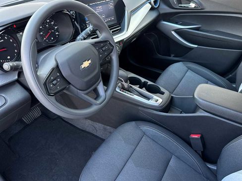 New 2026 Chevrolet Trax LS w/ LS Convenience Package image 6
