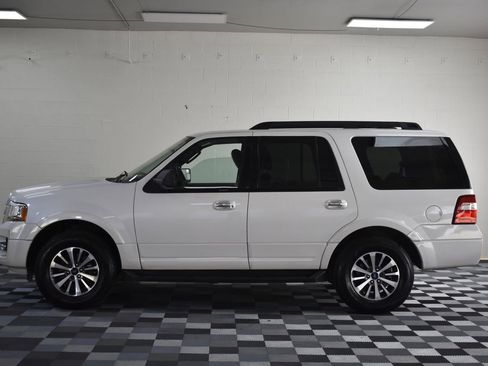 Used 2017 Ford Expedition XLT w/ Equipment Group 201A image 2