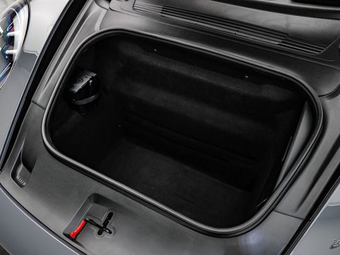 Used 2025 Porsche 911 Carrera T RWD image 98