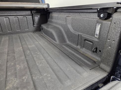 Used 2025 Jeep Gladiator Mojave image 6