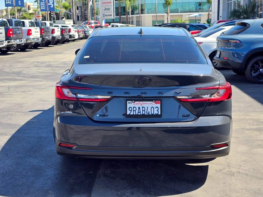 Used 2025 Toyota Camry LE FWD image 7