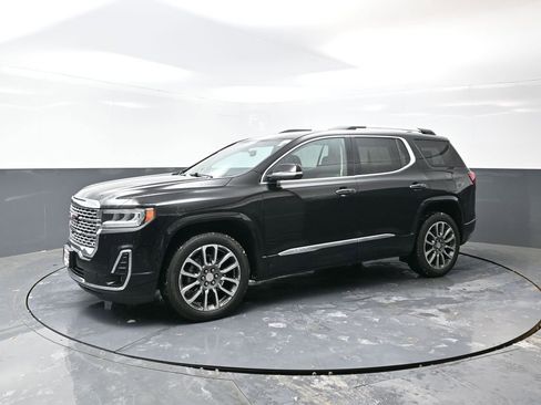 Used 2021 GMC Acadia Denali w/ Denali Ultimate Package image 10