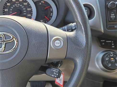 Used 2012 Toyota RAV4 4WD image 19