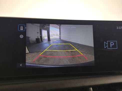 Used 2025 Hyundai Santa Cruz SEL FWD image 25