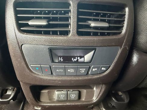 Used 2017 Acura MDX SH-AWD w/ Technology Package image 15