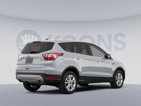 Used 2019 Ford Escape SE image 4