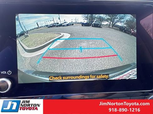 New 2026 Toyota Highlander XLE image 30