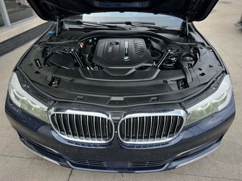 Used 2016 BMW 740i image 47