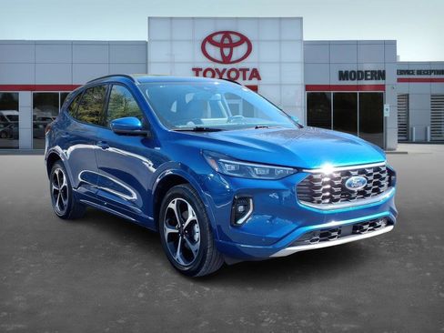 Used 2023 Ford Escape ST-Line Elite image 8