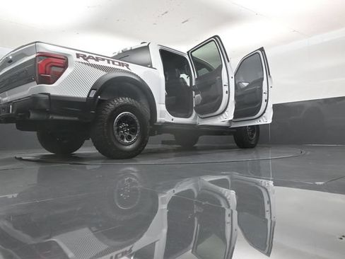 Used 2024 Ford F150 Raptor AWD/4WD image 59