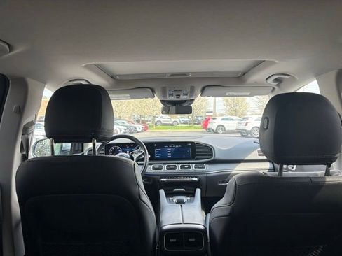 Used 2024 Mercedes-Benz GLE 450e 4MATIC image 9