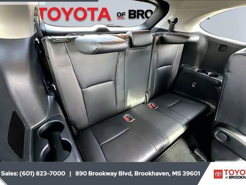 Used 2022 Toyota Highlander Platinum image 21