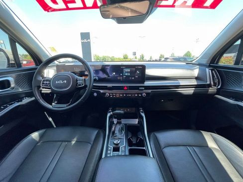 Used 2025 Kia Sorento S w/ Panoramic Sunroof Package FWD image 28