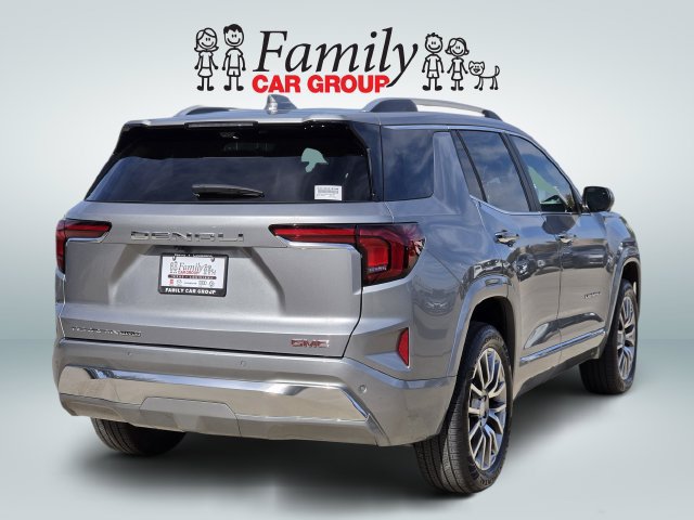 Used 2026 GMC Terrain Denali AWD/4WD image 4