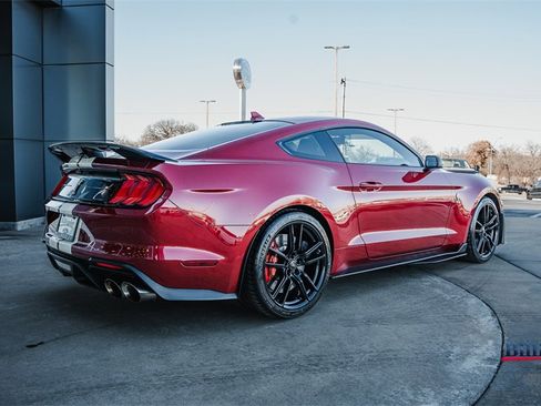 Certified 2022 Ford Mustang Shelby GT500 w/ Technology Package image 3