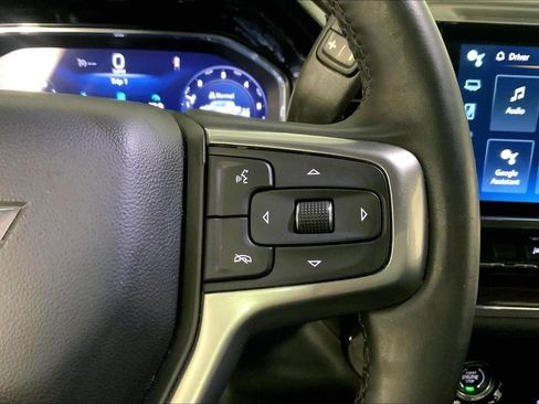 Used 2024 Chevrolet Silverado 1500 LT AWD/4WD image 19