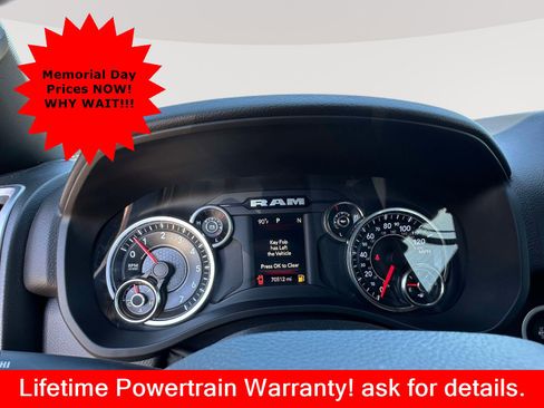 Used 2022 RAM 1500 Big Horn AWD/4WD image 16