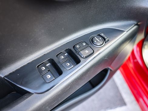 Used 2019 Kia Rio S image 10