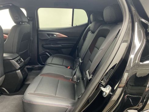 Used 2024 Chevrolet Equinox EV RS image 18