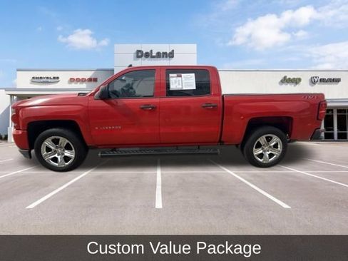 Used 2018 Chevrolet Silverado 1500 Custom w/ Custom Value Package AWD/4WD image 6