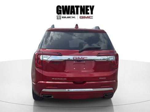 Used 2023 GMC Acadia Denali w/ Denali Ultimate Package image 5