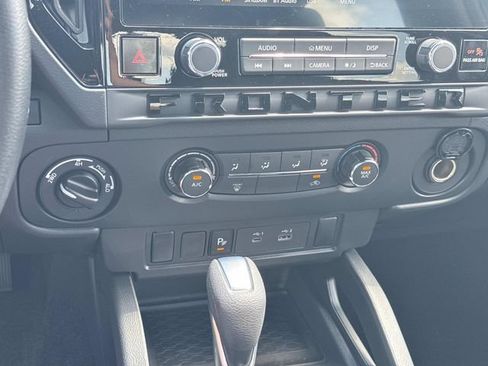New 2026 Nissan Frontier SV w/ Tow Package AWD/4WD image 28