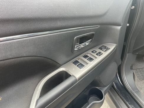 Used 2020 Mitsubishi Outlander Sport SE image 14