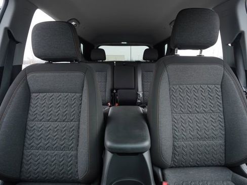 Used 2022 Chevrolet Equinox LT w/ Driver Convenience Package image 33