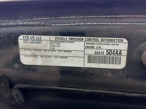 Used 2020 Jeep Gladiator Sport w/ Quick Order Package 24S image 17