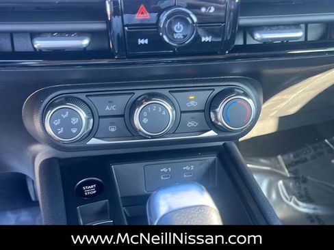 New 2026 Nissan Kicks S image 19