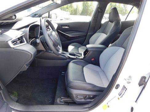 Used 2024 Toyota Corolla XSE FWD image 12