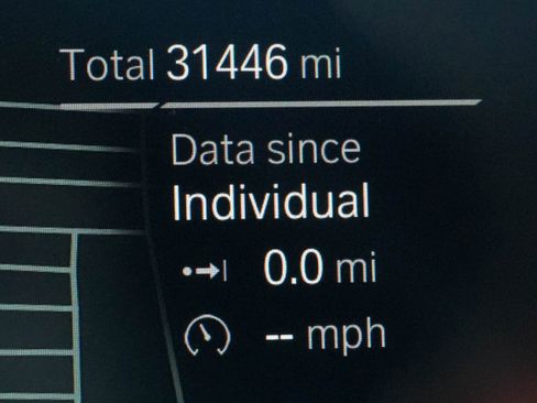 Certified 2023 BMW 540i xDrive w/ Executive Package image 21