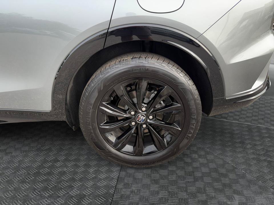 New 2026 Buick Envista Sport Touring w/ Convenience I Package FWD image 26