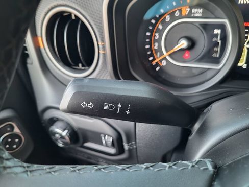 Used 2026 Jeep Gladiator Mojave AWD/4WD image 26