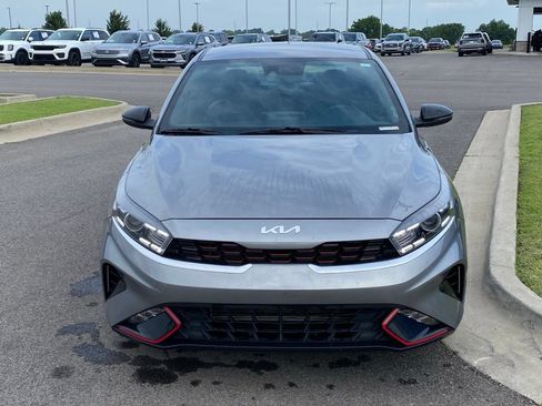 Used 2022 Kia Forte GT-Line FWD image 2