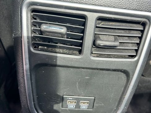 Used 2018 Dodge Charger SXT Plus w/ Beats Audio Group image 12