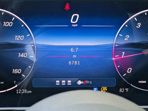 Certified 2026 Mercedes-Benz GLC 300 4MATIC image 24