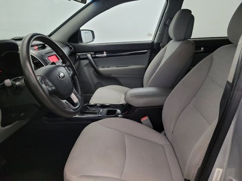 Used 2015 Kia Sorento LX AWD/4WD image 17