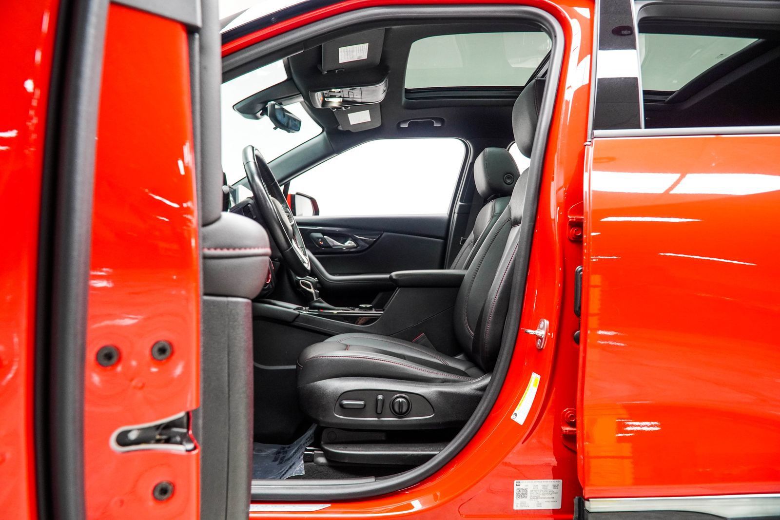Used 2022 Chevrolet Blazer RS w/ Enhanced Convenience Package FWD image 43