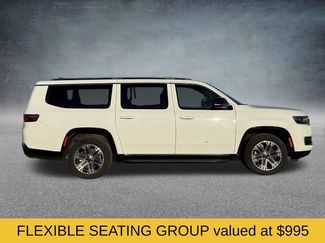 Used 2024 Jeep Wagoneer L Series II w/ Flexible Seating Group video 2